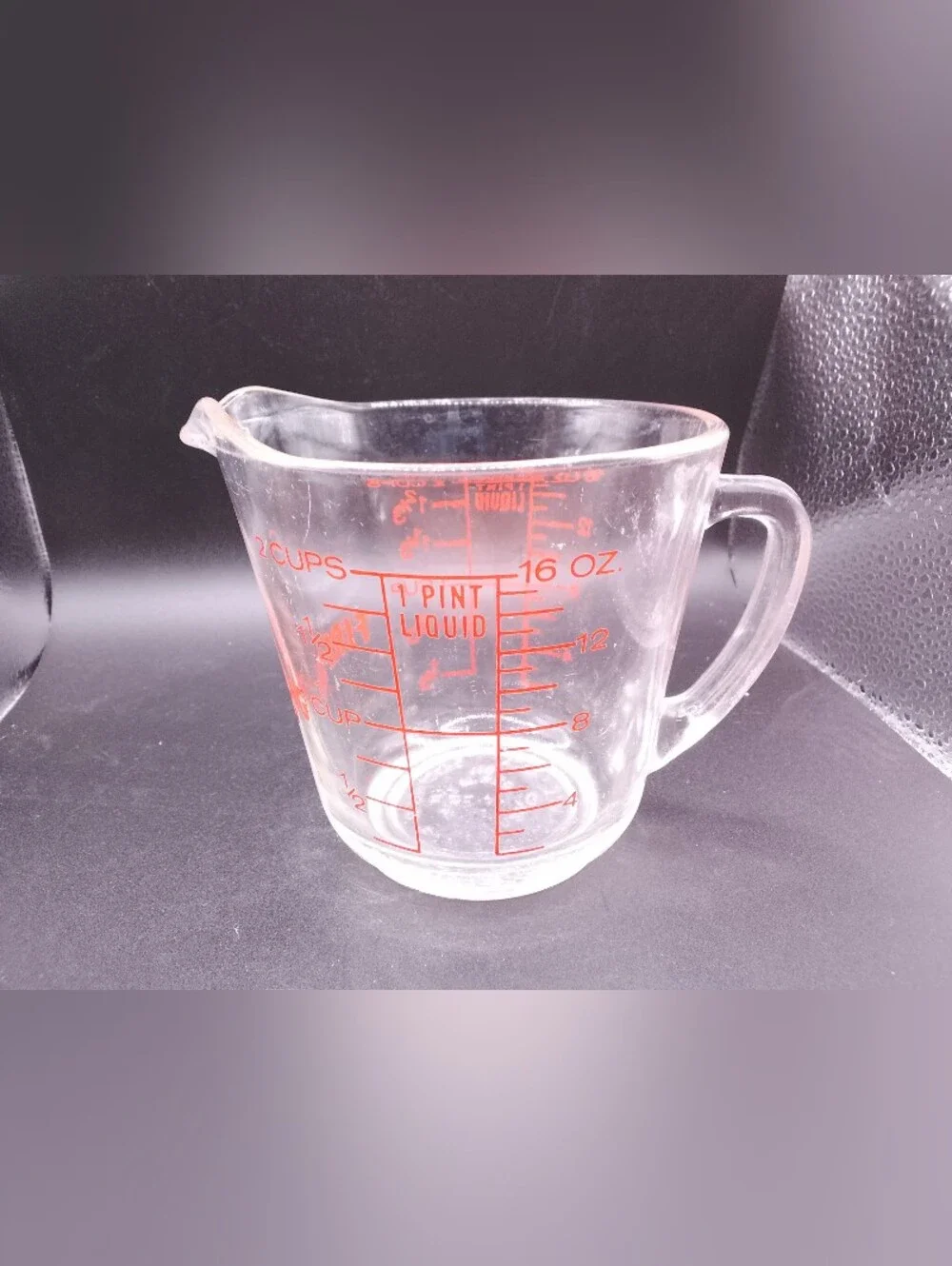 Vintage Glass Fire King Measuring Cup 2-Cup Made in USA Red letters